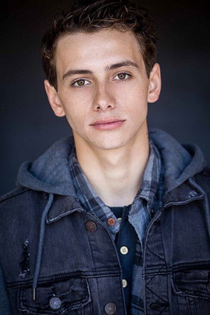 Mavrick Moreno as Carlo 10