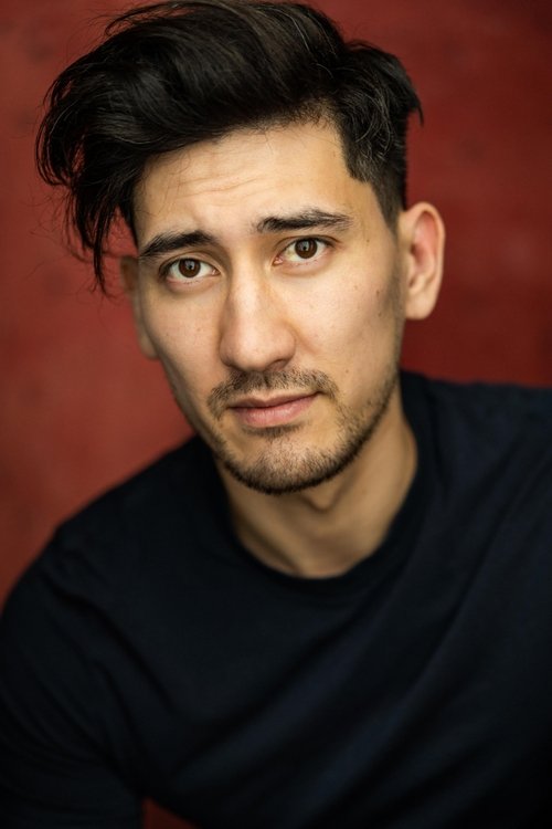 Kenichiro Thomson as Frank