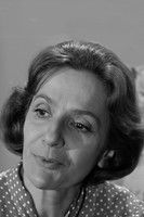 Athina Mihailidou as Liza's Mother