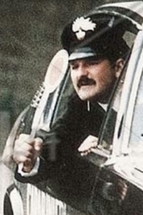 Alessandro Cavalieri as Carabiniere #1