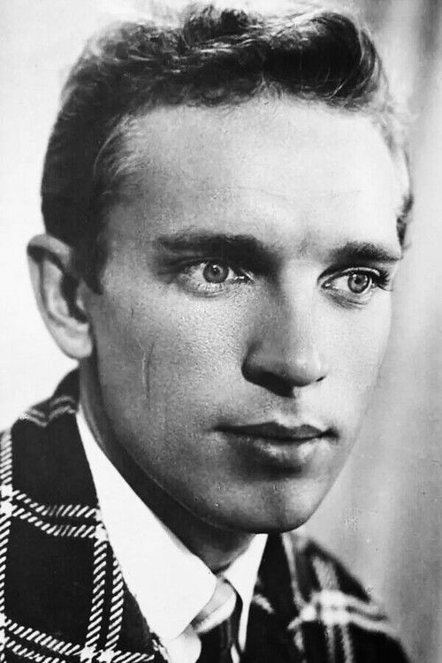 Gennadiy Nilov as Сергей