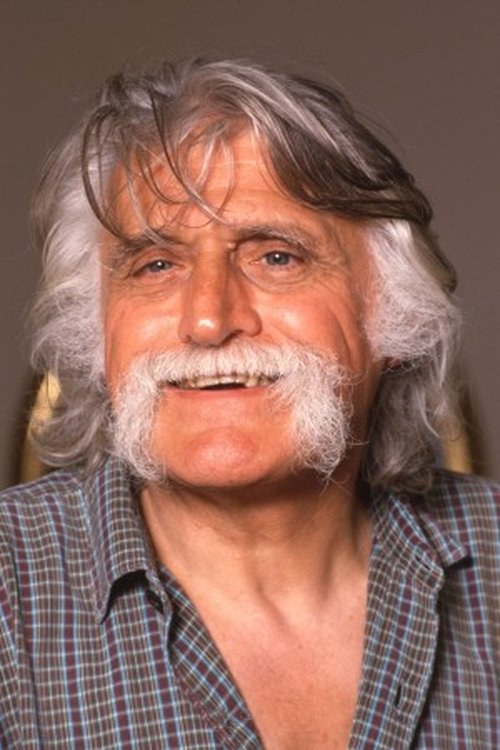 François Cavanna as Peasant with the beret