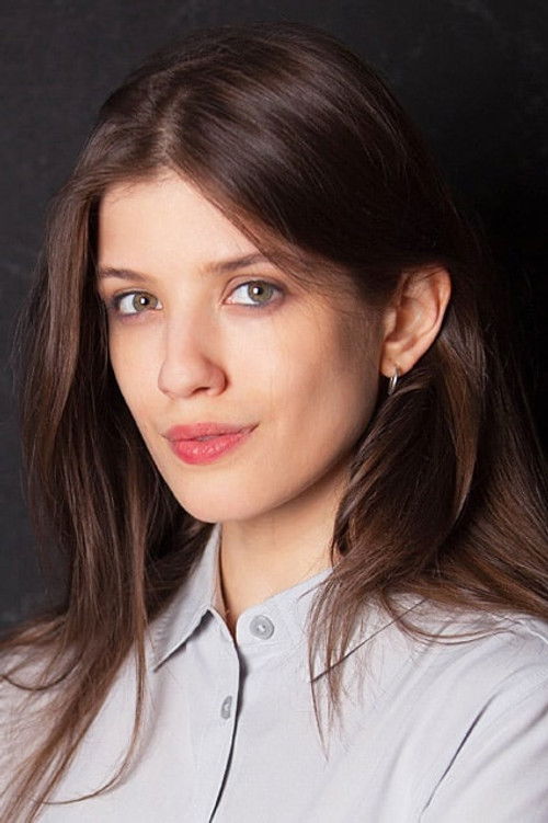 Anna Chipovskaya as Elizaveta Vorontsova