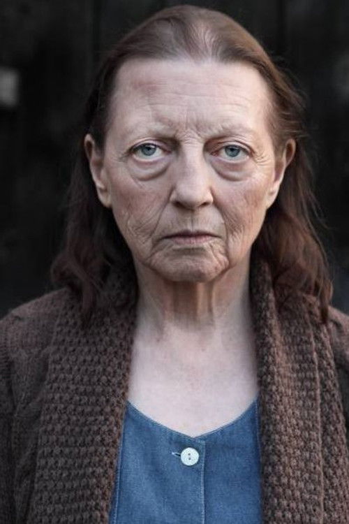 Monique Roussel as The widow Juliette