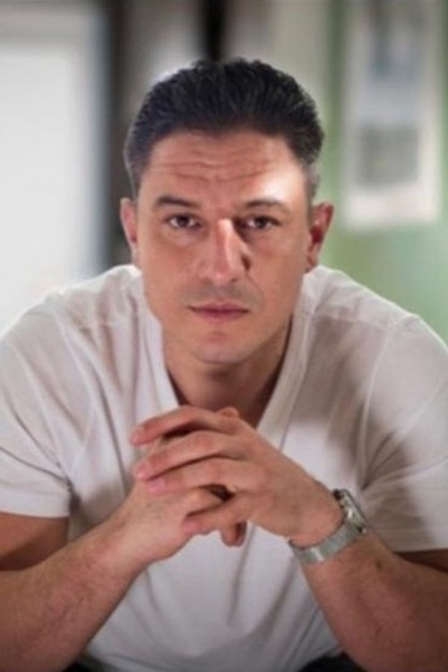 Erwan Maillot as Un steward de Wing