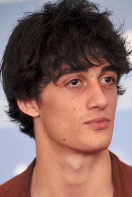 Mathias Renou as Vincent