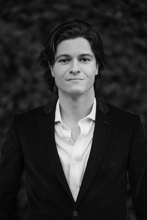 Nicolas Wendl as ZOUA