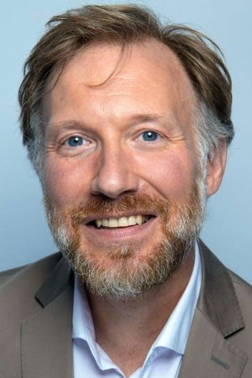 Adonis Danieletto as Receptionist at Métropole