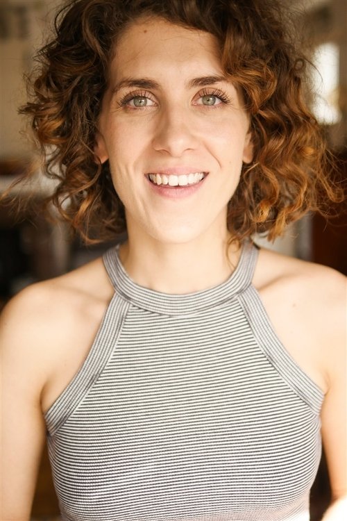 Salomé Villiers as La mère de famille