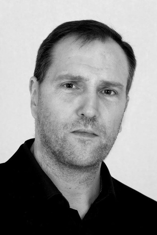 Ged Purvis as Ray Myers