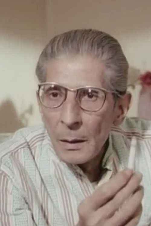 Hafez Amin as Tanahi - Al-Taamji