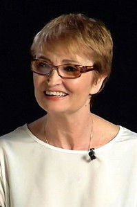 Amparo Pamplona as Profesora