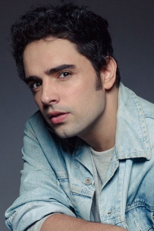 Beto Sargentelli as Bernard Fokke