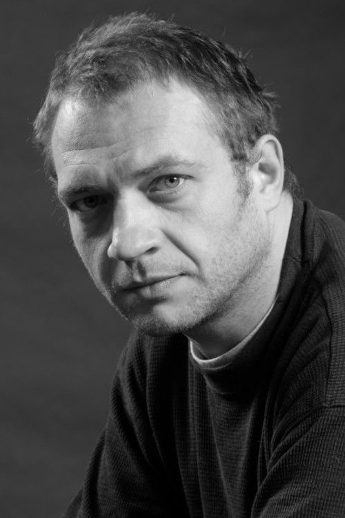 Uroš Potočnik as Tonja