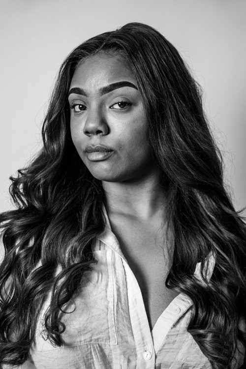 Vonneke Bonneke as Beauty