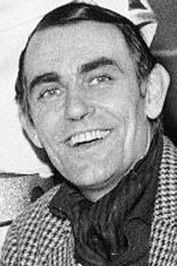 Mogens Brix-Pedersen as Otto Lintz