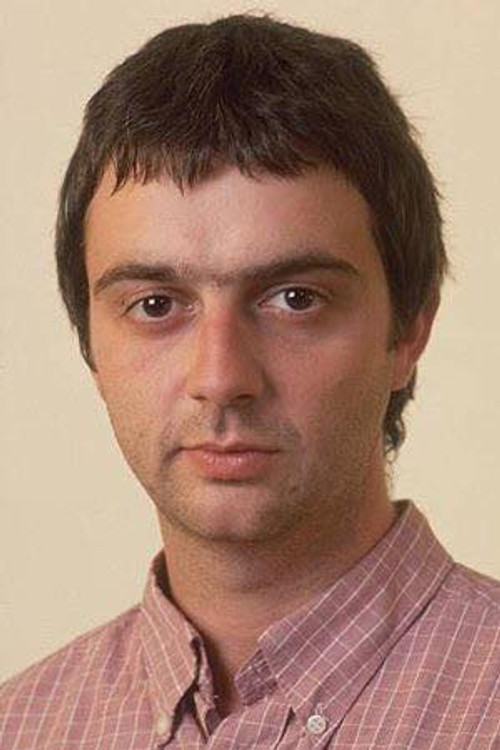 Paul McGuigan as Self