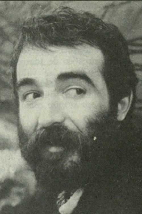 Satur Idarreta as Man outside bar (uncredited)