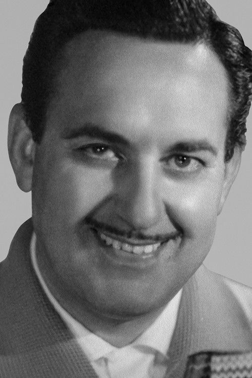 Alberto Ribeiro as Self - a singer