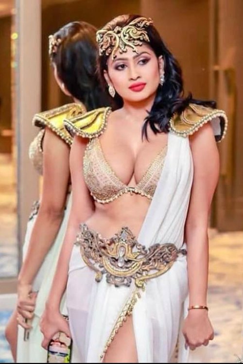 Piyumi Hansamali as Mihiri