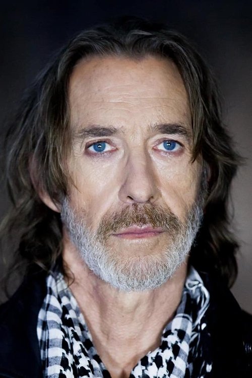 Jonathan Pienaar as Williams