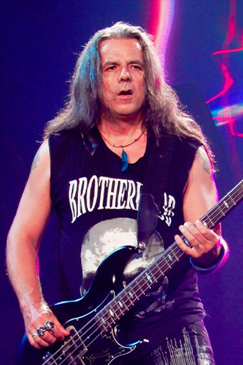 Paweł Mąciwoda as self