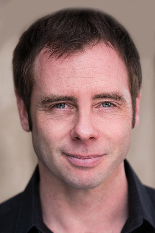 Oliver Messenger as Hugo-Rinton-Cleeves