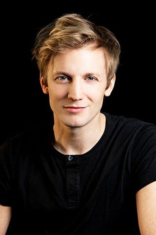 Guido Balzaretti as Hall