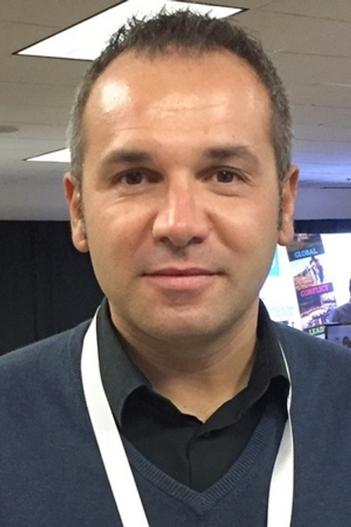 Roberto Tallei as Roberto Tallei