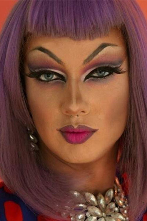 Champagna as The Divine