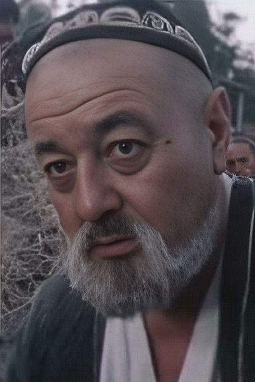 Maksud Atabaev as