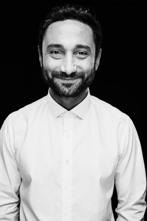 Deniz Cooper as Gabis Father