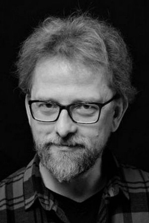 Artur Święs as Doctor Karol