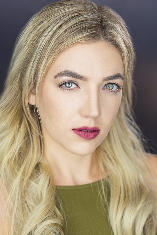 Sarah Mae Agnew as Julie