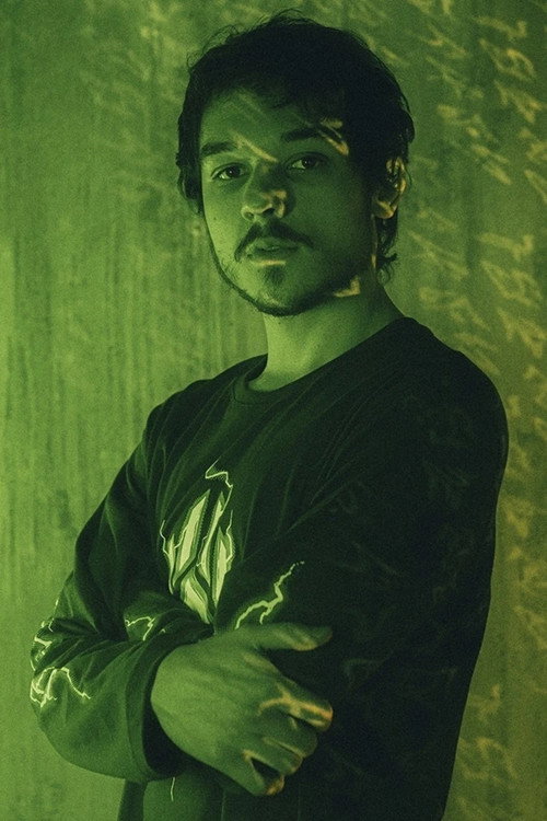 Murilo Choquetta as Lírio Tellini