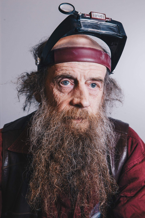Heino Kalm as Village Drunkard