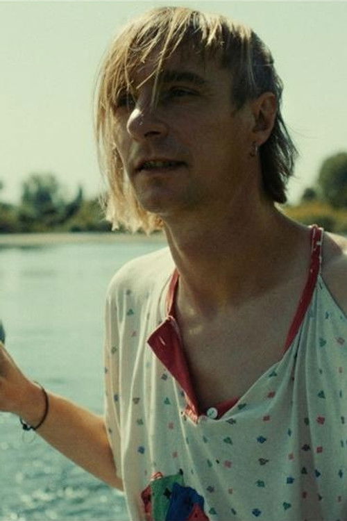 Nicolas Belvalette as Usé