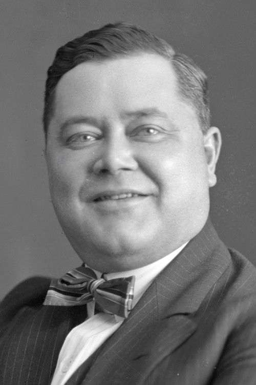 Eric Lindholm as Juryman