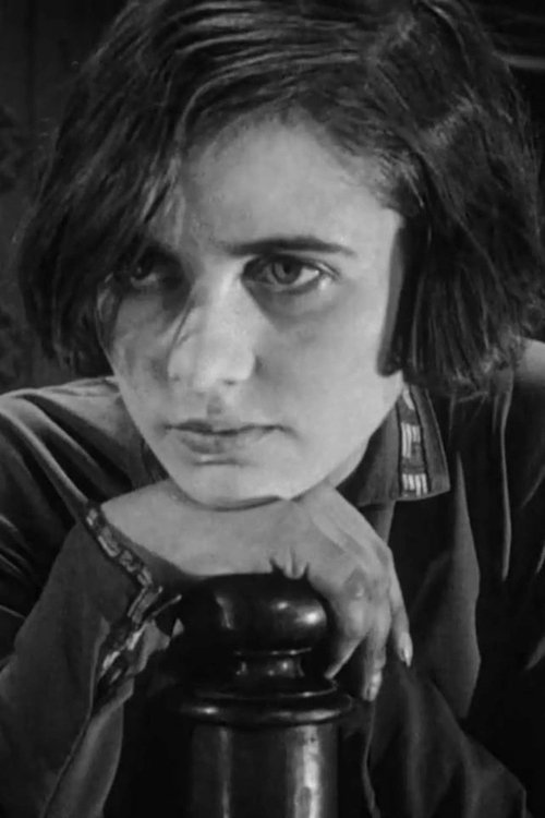 Annie Schreyer as Annie, the model