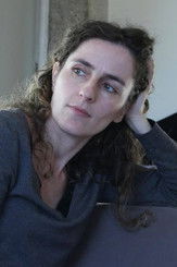 Sara Graça as Elisa