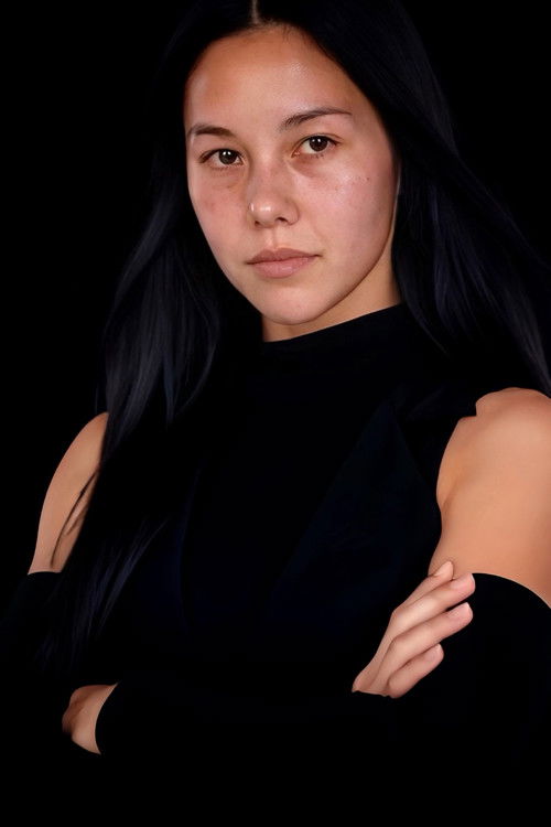 Sumiko Nakano as Evelyn