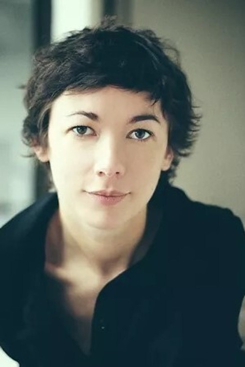 Marion Lecrivain as Dorothée