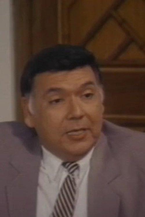 Subas Herrero as Alberto