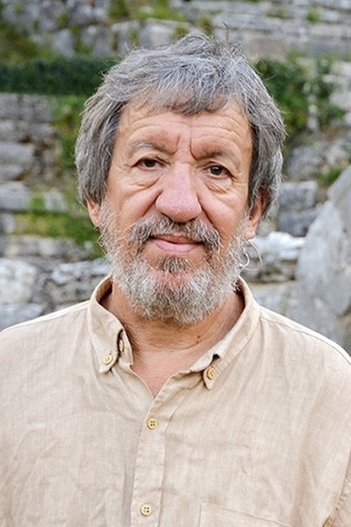 Vasilis Karaboulas as