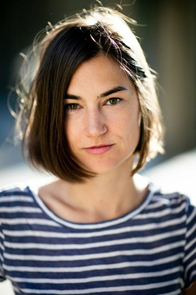 Nadine Dubois as Sylvie