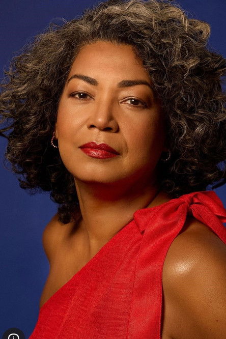 Daniella Barsotti as Charlotte