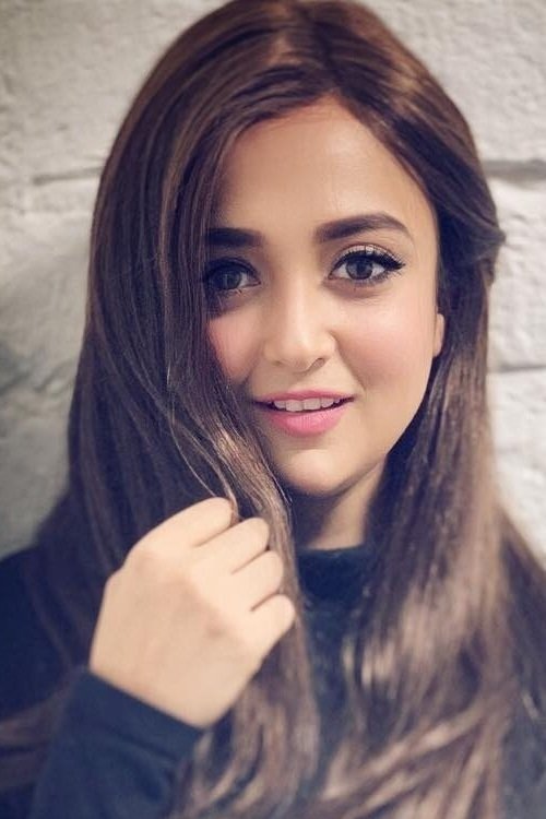 Monali Thakur as Herself (Cameo)