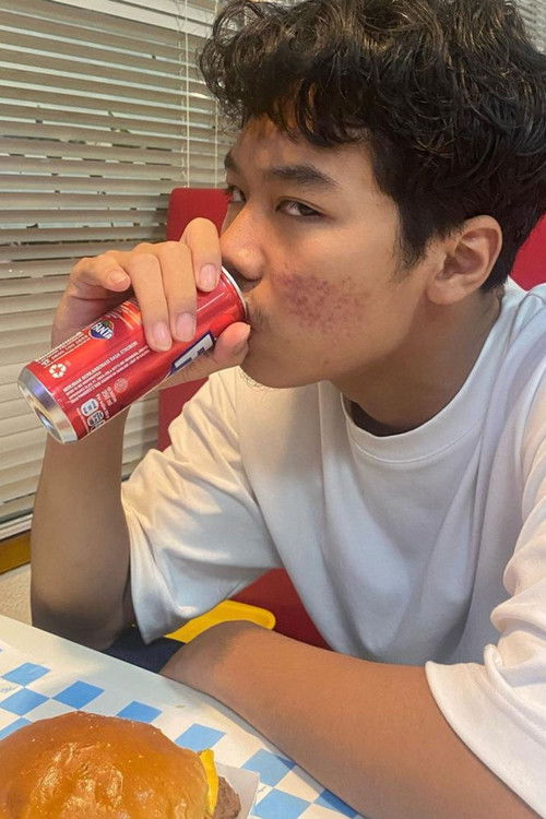 Syair Adharian as Anton