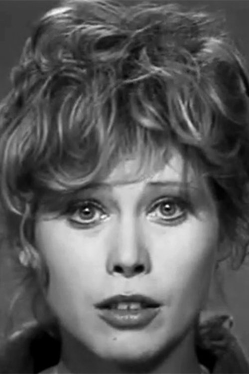 Nóra Káldi as Younger János' Mother