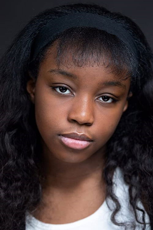 Nyla Alleyne as Lizzy